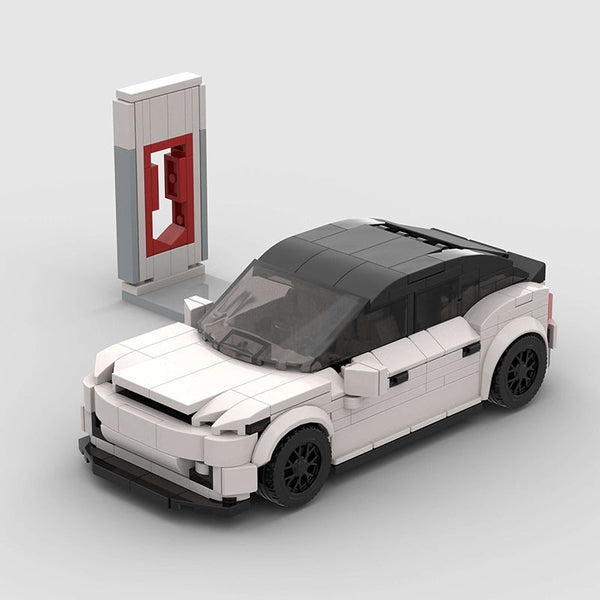Tesla Model 3 — 1:24 Scale LEGO-Compatible Building Kit