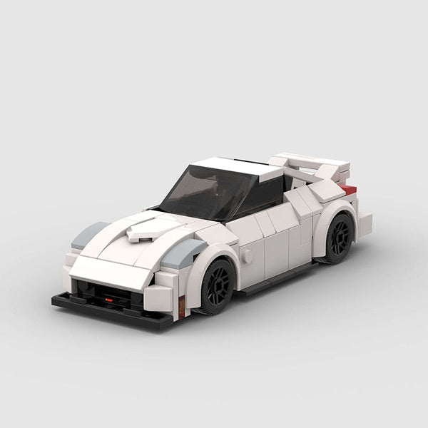 Nissan 350Z — 1:24 Scale LEGO-Compatible Building Kit