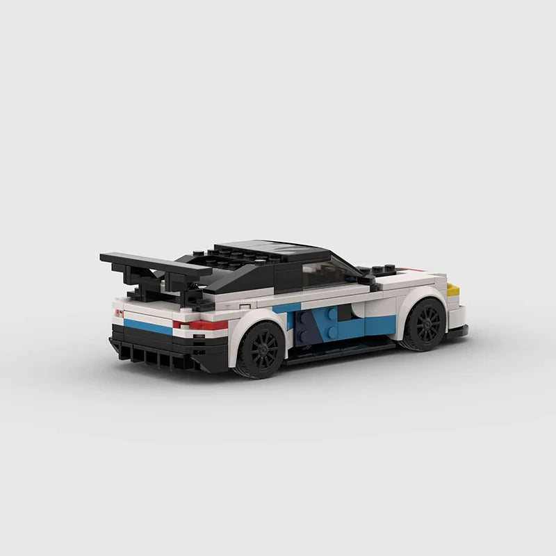 BMW M8 GTE Building Kit — Detail View | Rova