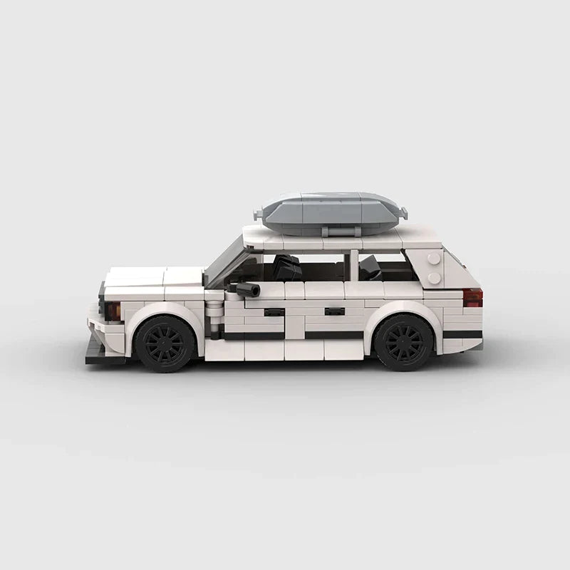 Mercedes Benz S124 Building Kit — Detail View | Rova