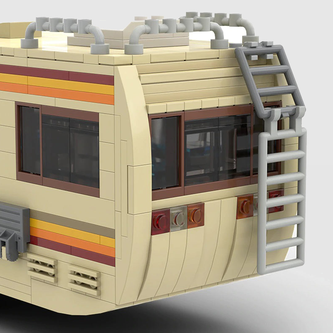 Fleetwood Bounder | Breaking Bad Building Kit — Interior View | Rova