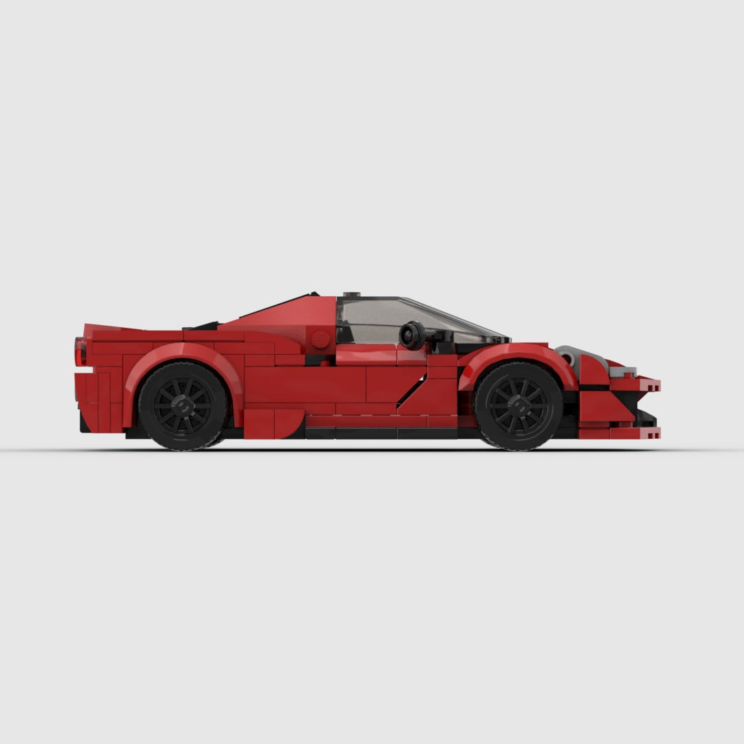 Ferrari 488 GTB Building Kit — Side View | Rova