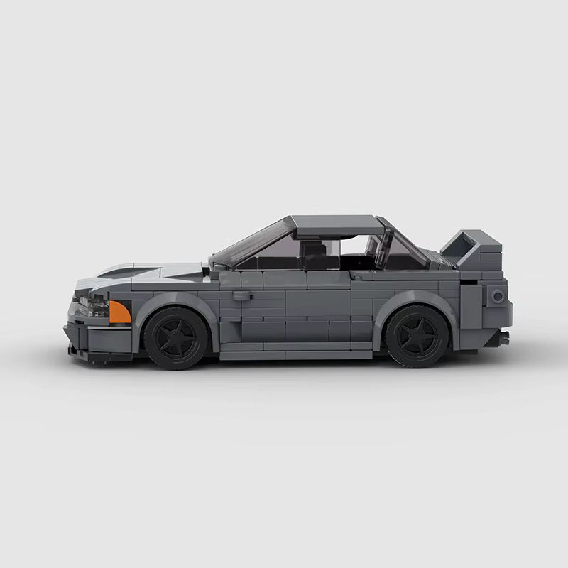 Nissan R32 Skyline GT-R Building Kit — Detail View | Rova