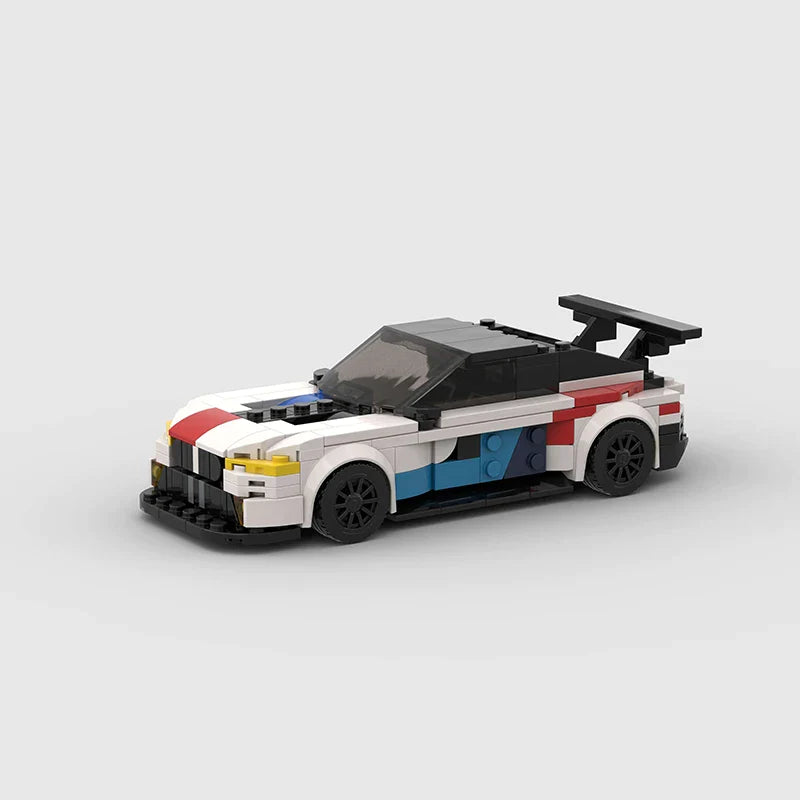 BMW M8 GTE — 1:24 Scale LEGO-Compatible Building Kit