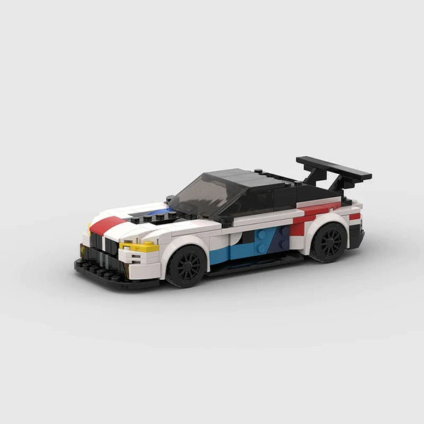 BMW M8 GTE — 1:24 Scale LEGO-Compatible Building Kit
