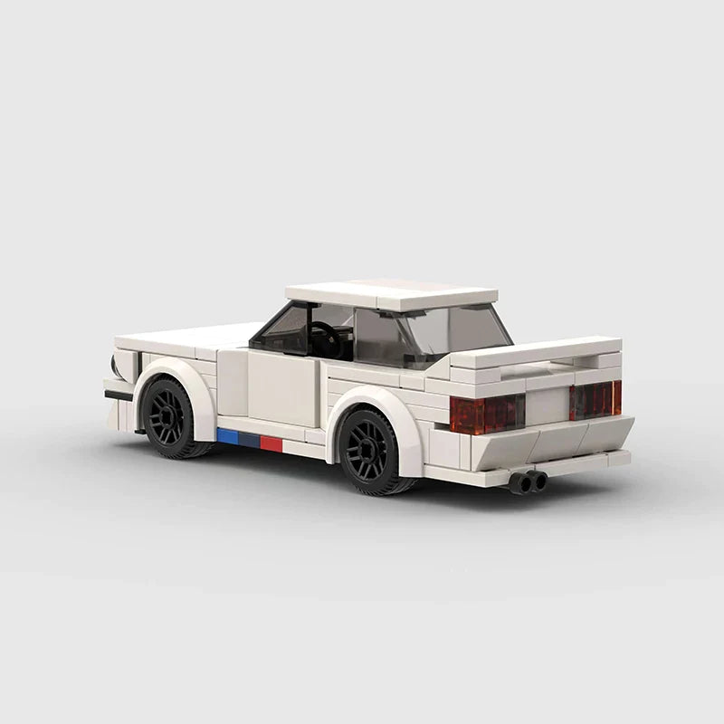 BMW 325i E30 Building Kit — Rear View | Rova