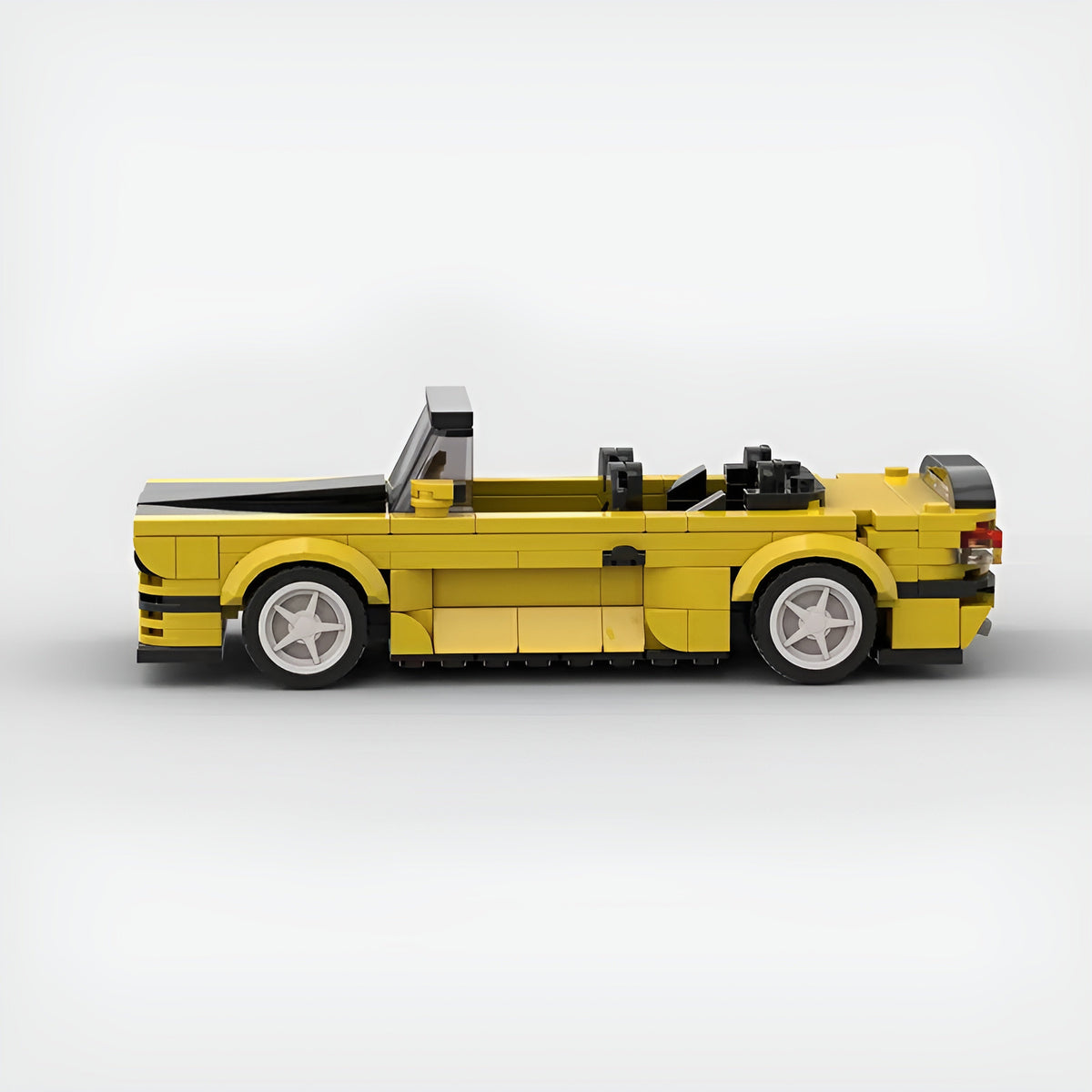 BMW M3 E30 Cabriolet Building Kit — Detail View | Rova